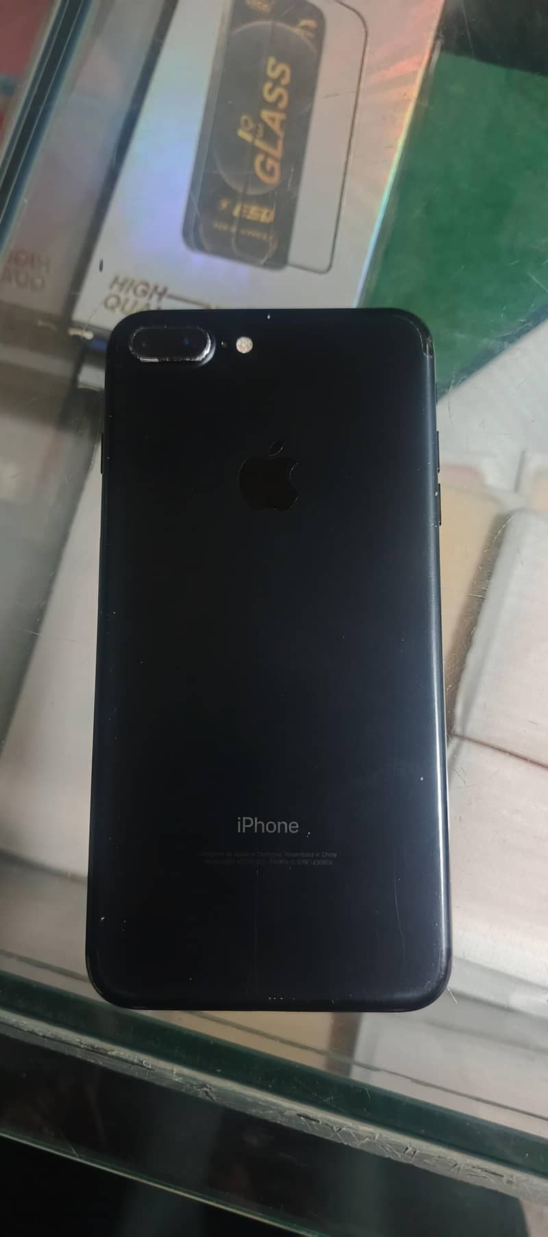 Apple iPhone 7 Plus 0
