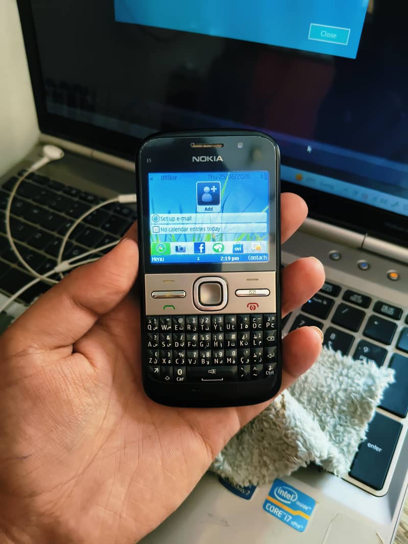 Nokia E5 1