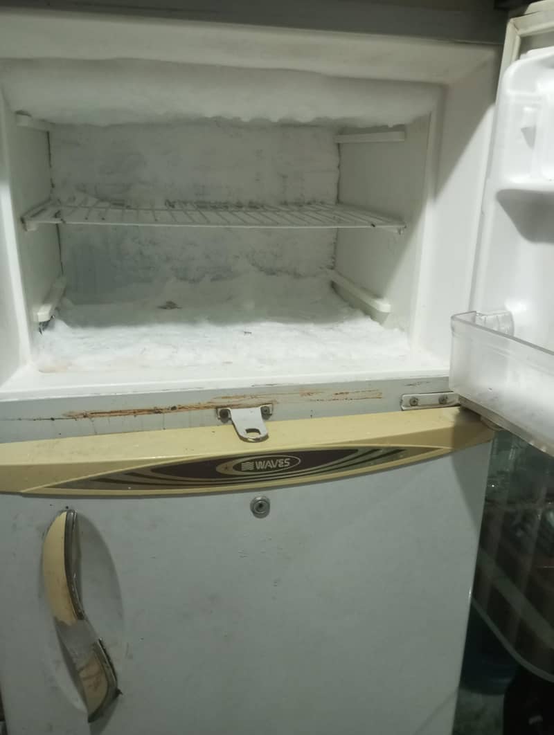 Waves Refrigerator 2