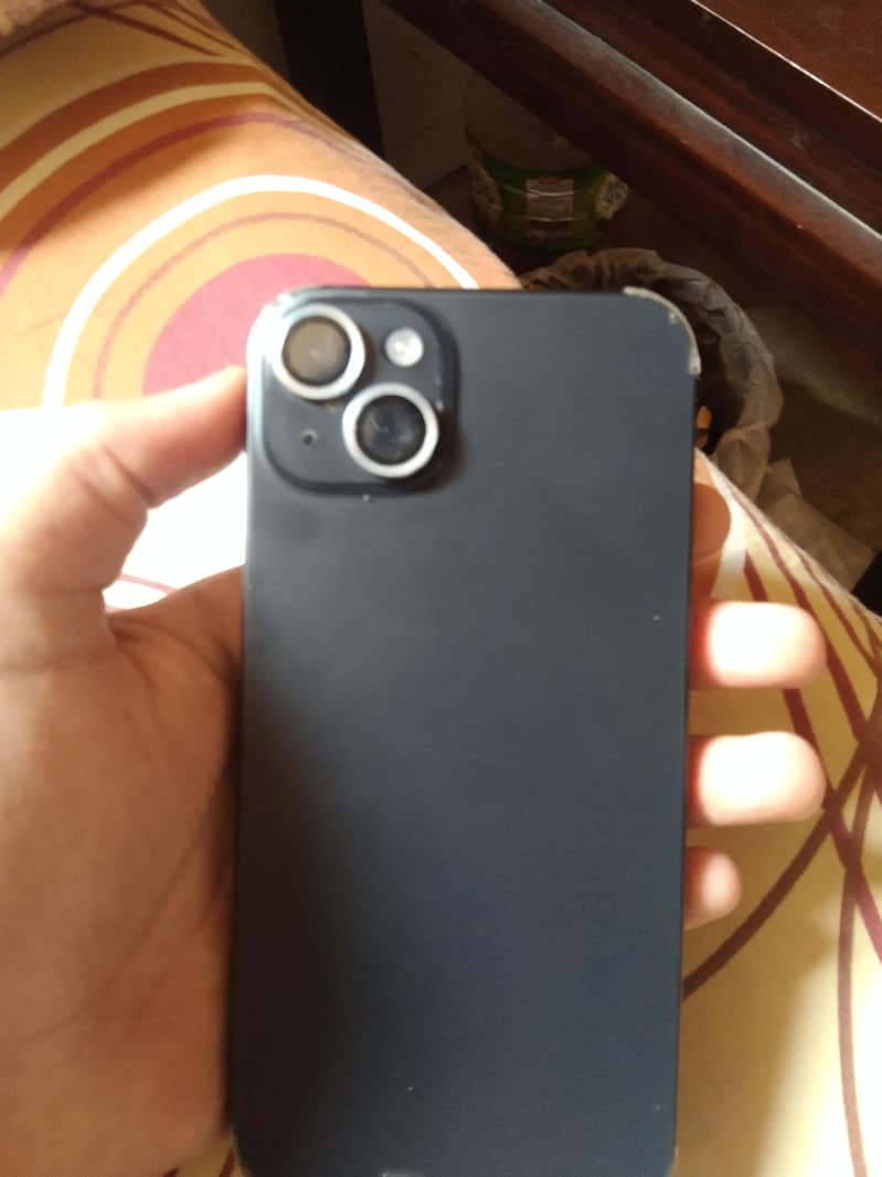Apple iPhone 15 plus 4