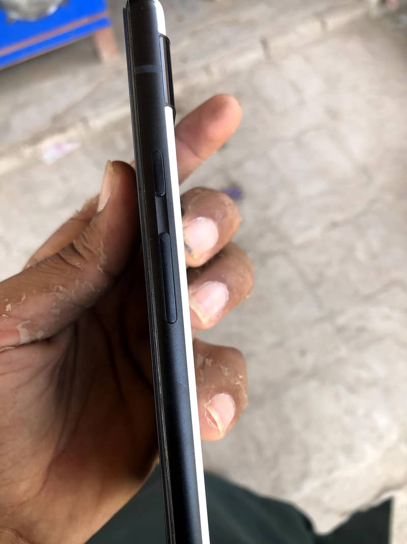 Google Pixel 6a 2