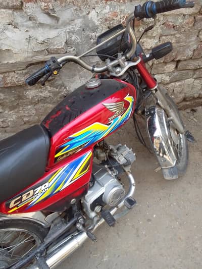 Honda 7t bike all ok original condition 03227950723
