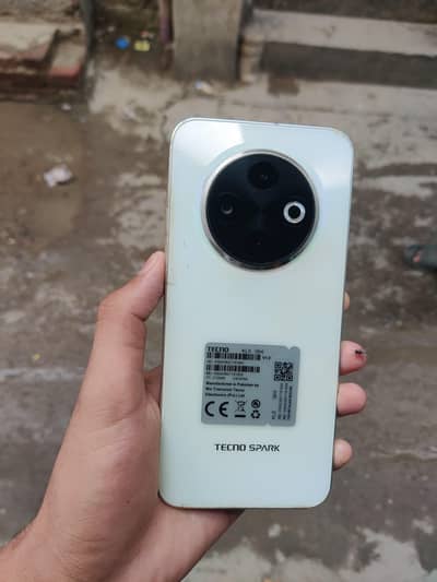 Tecno SPARK 30C