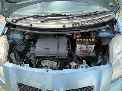 Toyota Vitz 2005