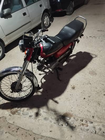 Super Star 16 model, 9/10 condition