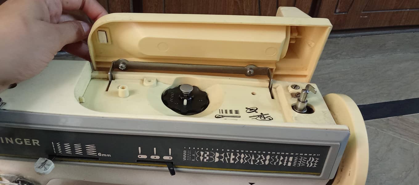 singer machine 3
