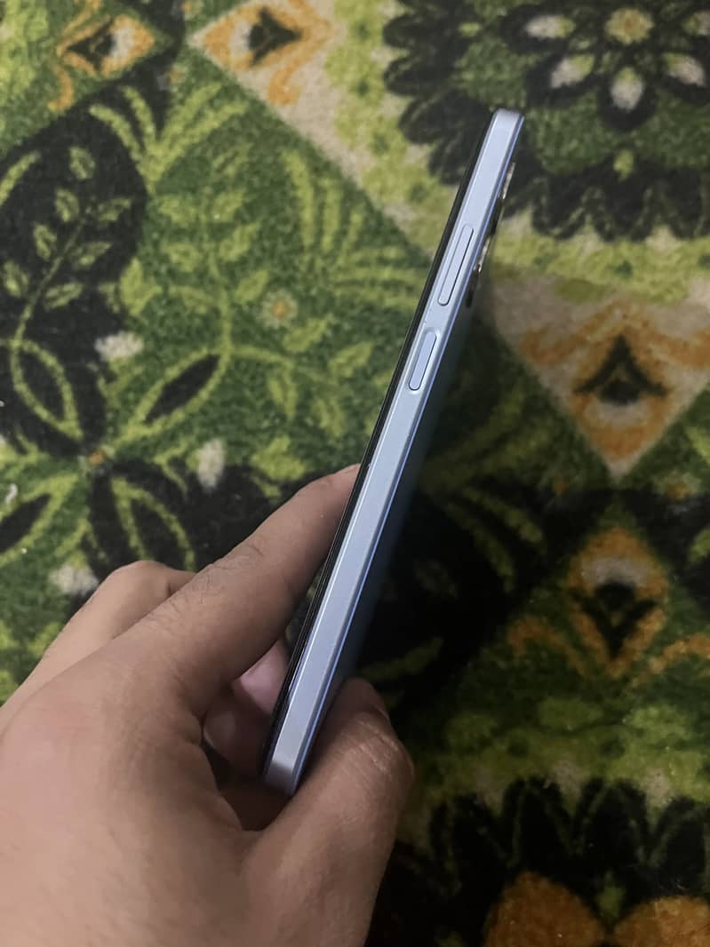 OPPO A17 4