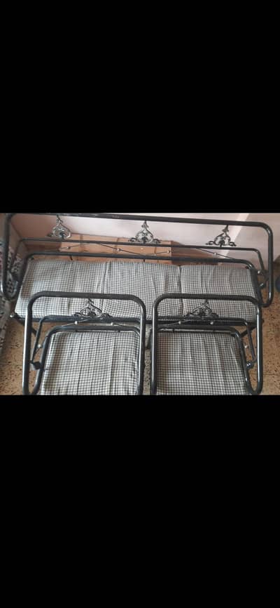 sofa set. 5 seater Metal
