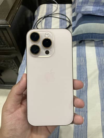Apple iPhone 16 Pro