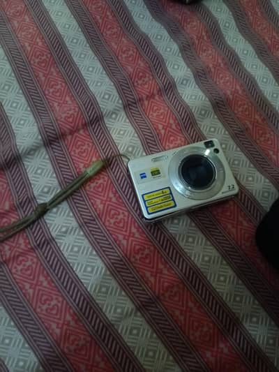 This is a Sony Cyber-shot DSC-W110