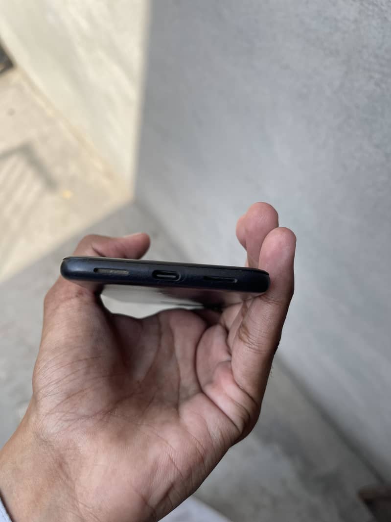 Google Pixel 5 1