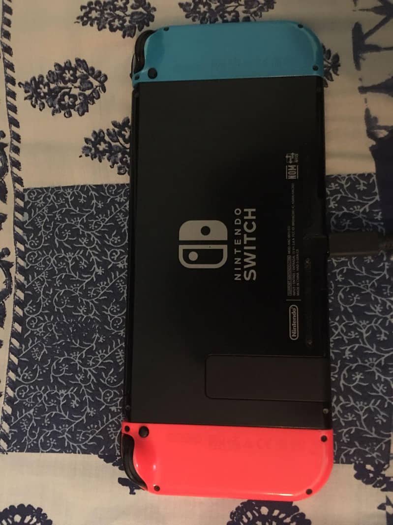 Nintendo Switch 5