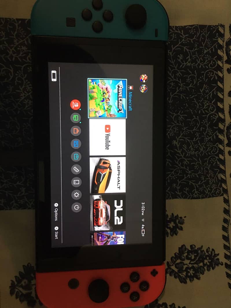Nintendo Switch 7