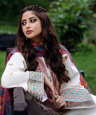 CRIMSON LUXURY Premium 3pc Lawn Suit 2026