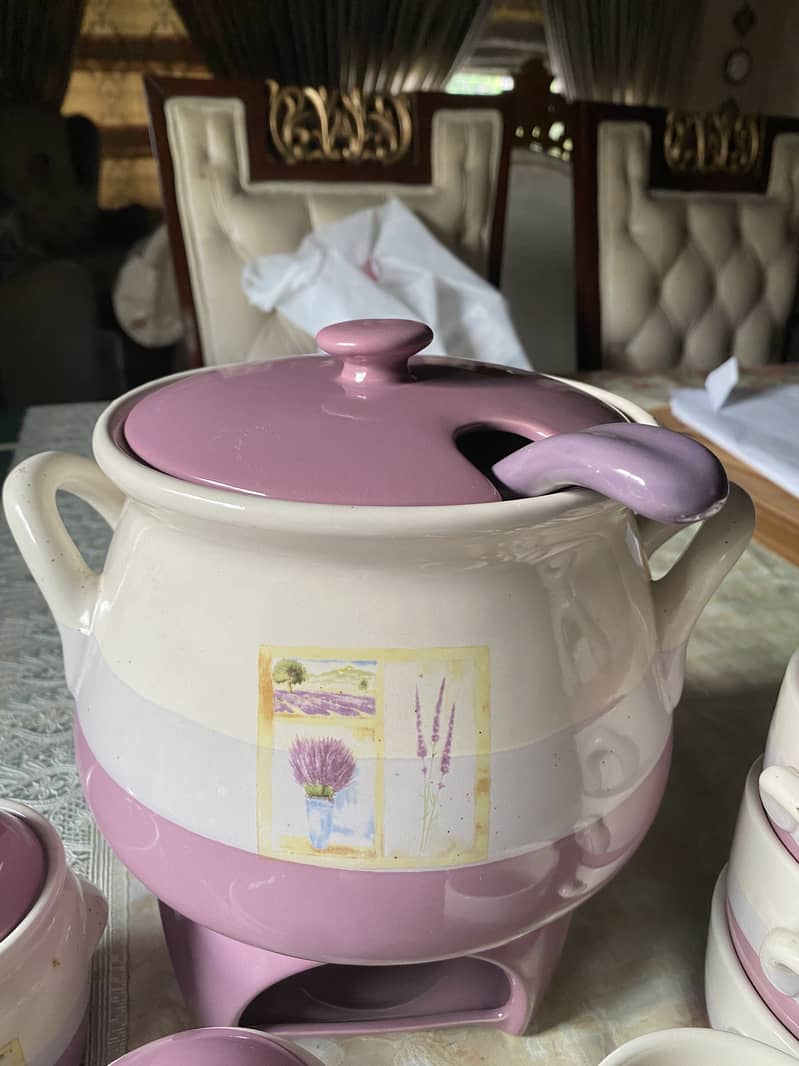 Complete Ceramic Soup Serving Set 11