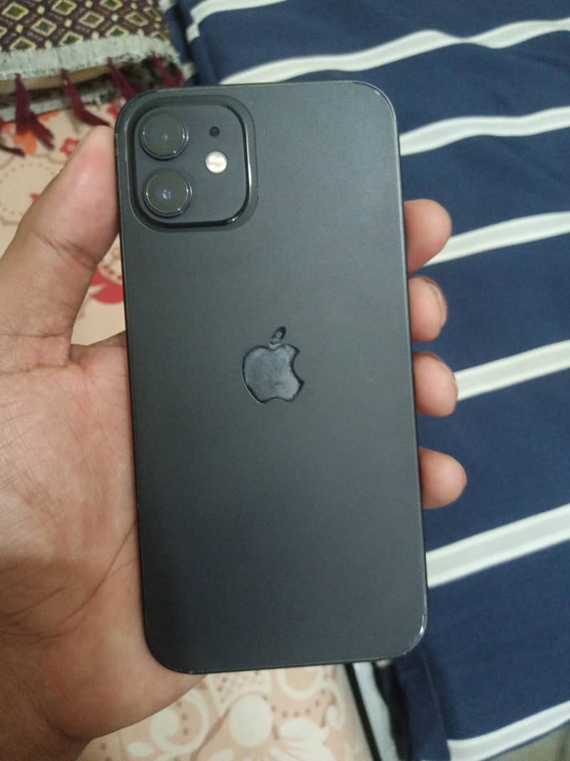 Apple iPhone 12 2