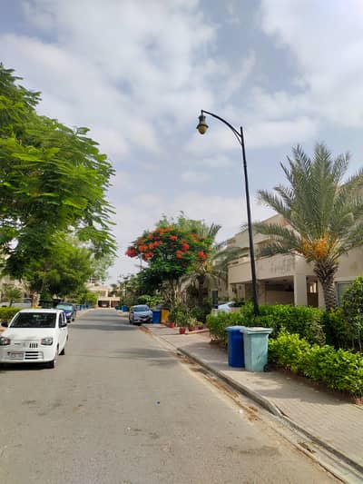 200 sqyd luxury villa available for sale in Bahria Town Karachi