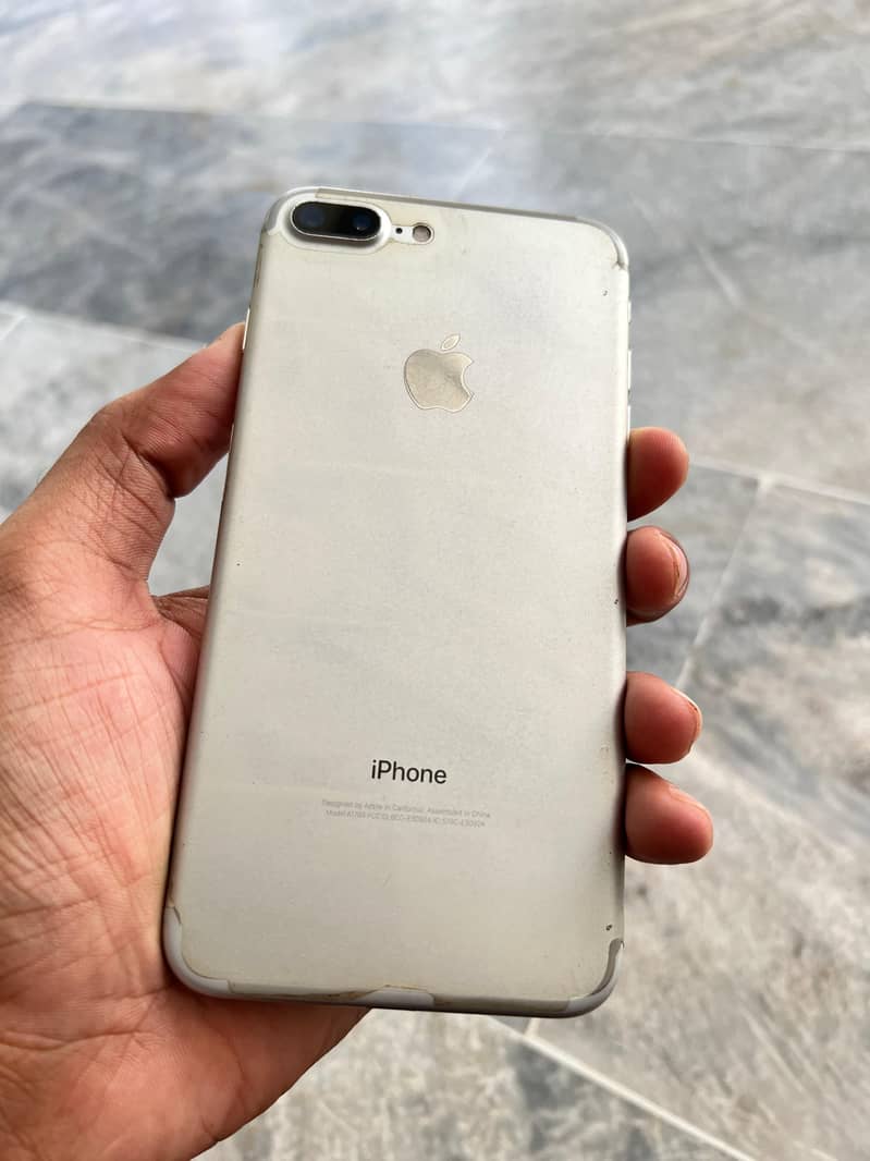 Apple iPhone 7 Plus 7