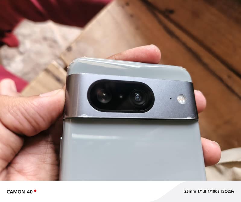 Google Pixel 8 3