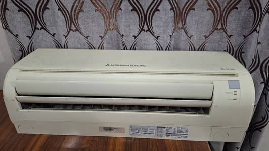 Japanese Mitdubishi Mr Slim Split AC in premium condition