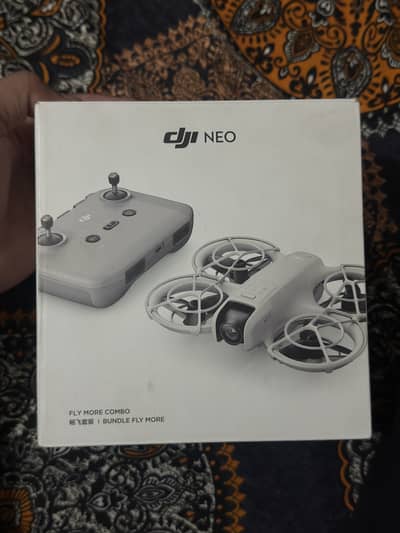 Dji Neo