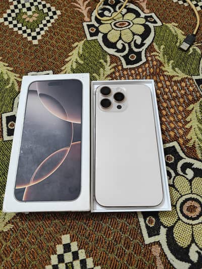 Apple iPhone 16 Pro Max