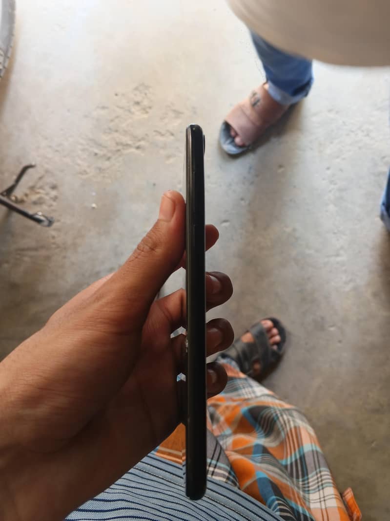 Honor 7C 1