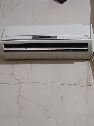 haier simple ac 1ton
