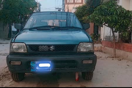 Suzuki Mehran 2010  available for urgent sale