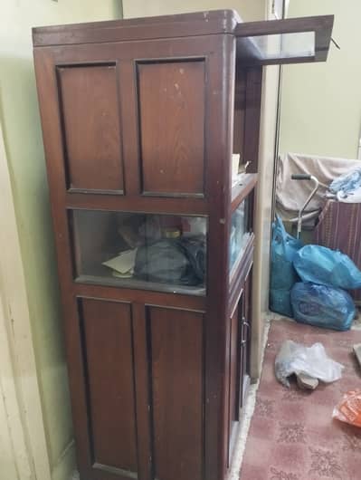 Vintage Wooden Display Cabinet / Showcase