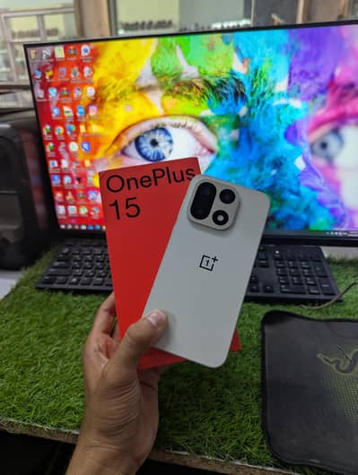 OnePlus 15 16/512 full box 10/10 non pta non active