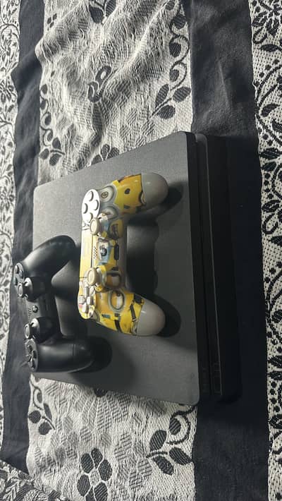 Almost new ps4