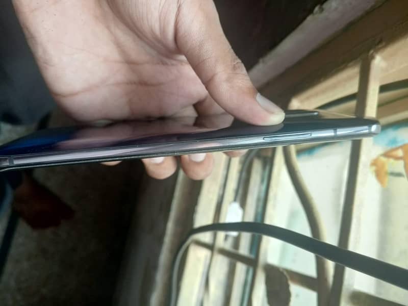 One Plus 7 Pro 1