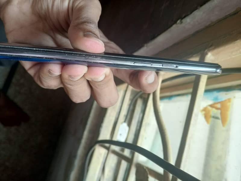 One Plus 7 Pro 3
