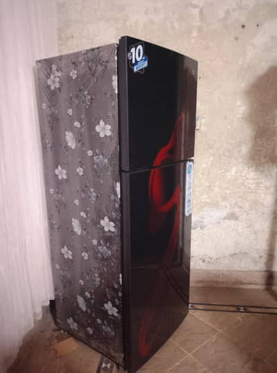 PEL refrigerator,10/10 condition.