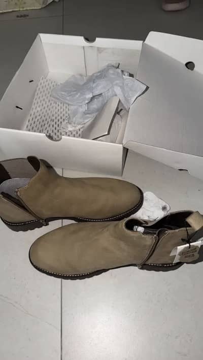 LAMA mens boots size 44