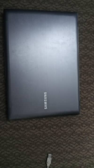 Samsung NP-QX411-W01US