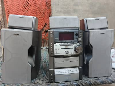 sony home theater Hila ke rakh de