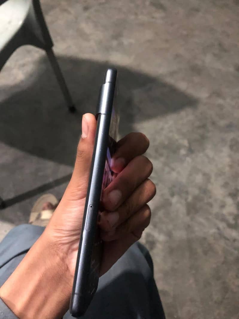 Google Pixel 7 4
