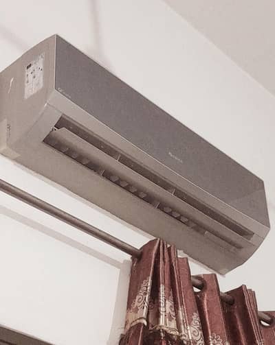 Gree Ac for sale good condition 2pc