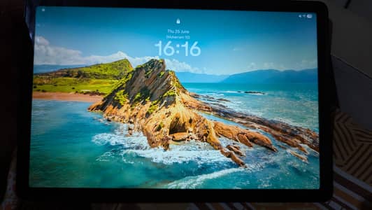 Samsung A9+ 128GB Tablet just 2 months used with box and Silicon book