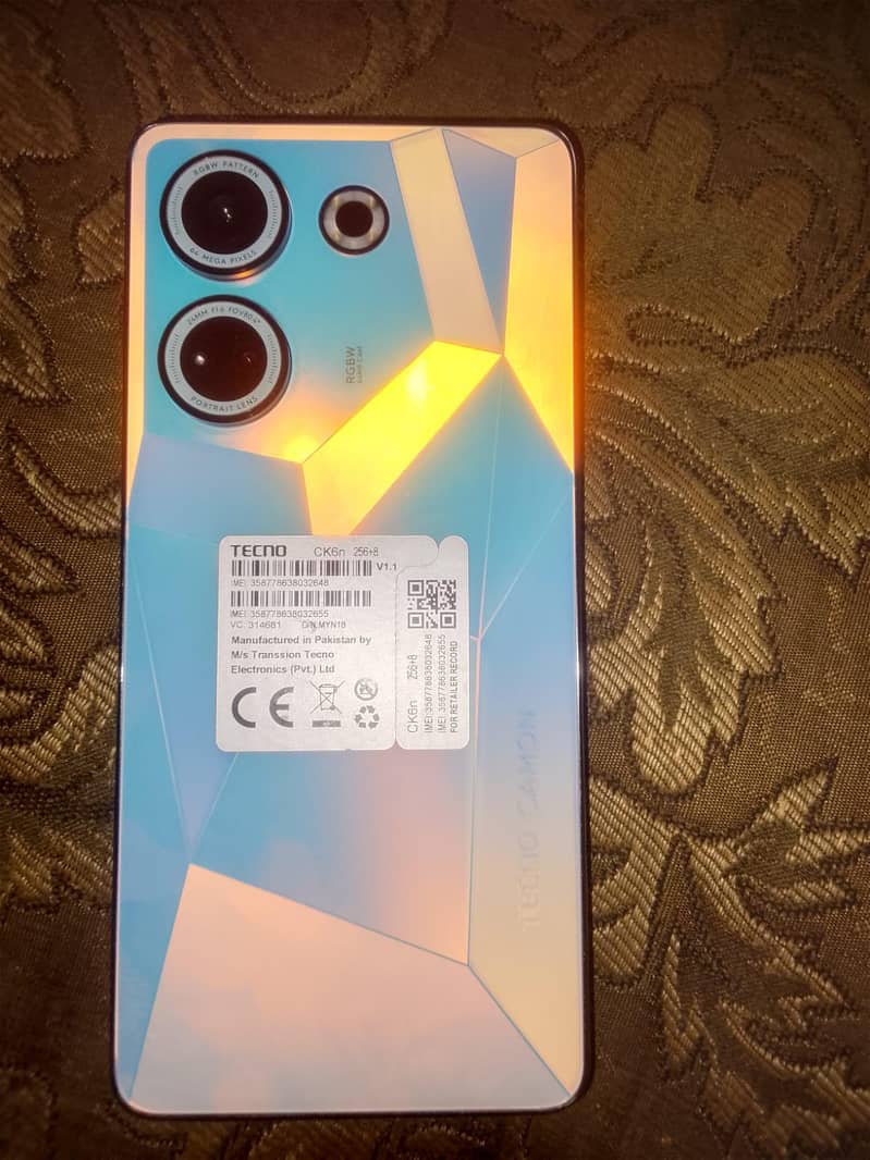 Tecno CAMON 20 1