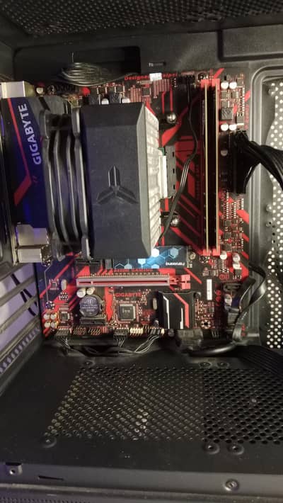 Ryzen 5 3600 + Gigabyte B450M Gaming + Cooler Combo