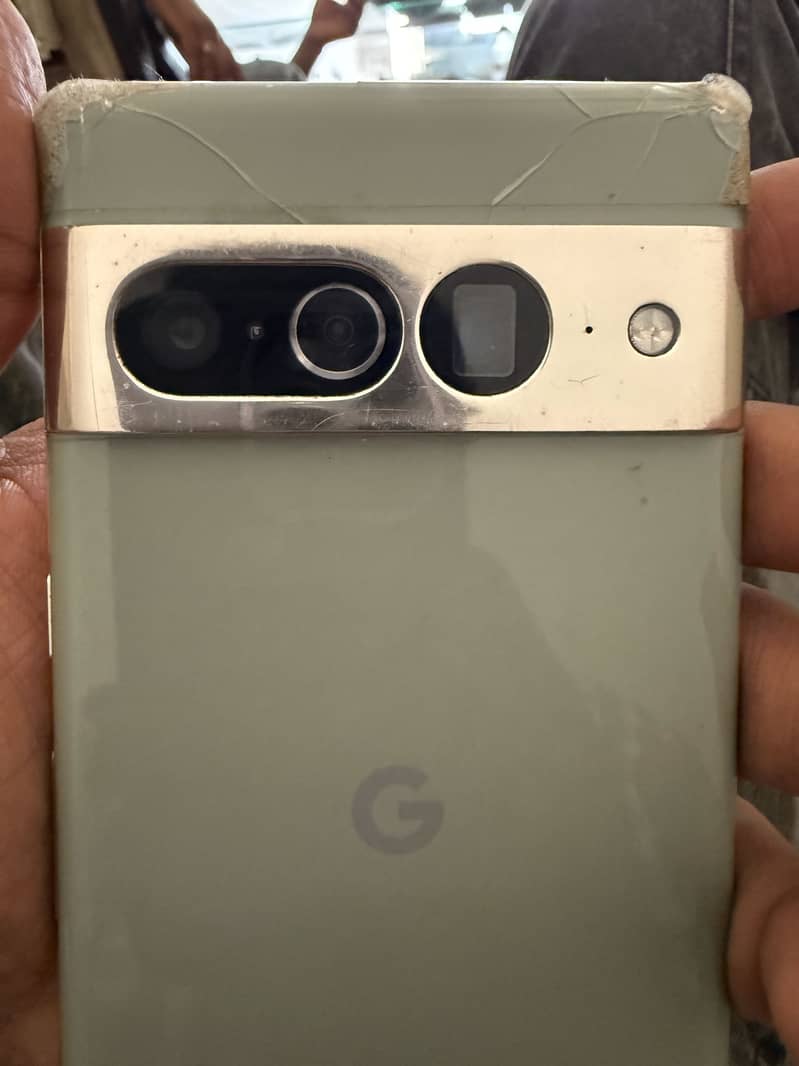 Google Pixel 7 Pro 4