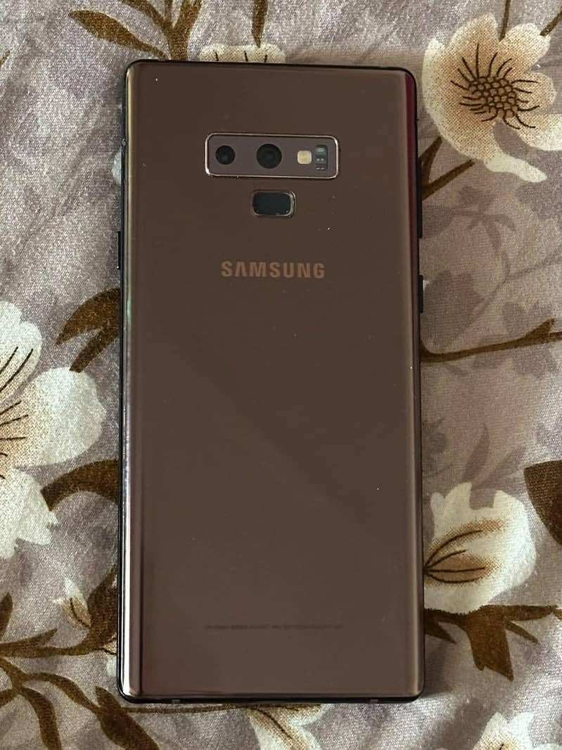 Samsung Note 9 3