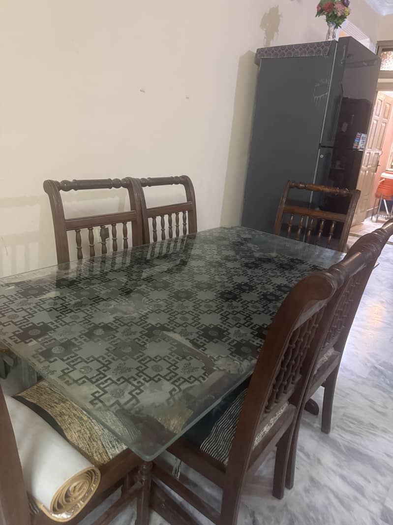 Dining Table 8