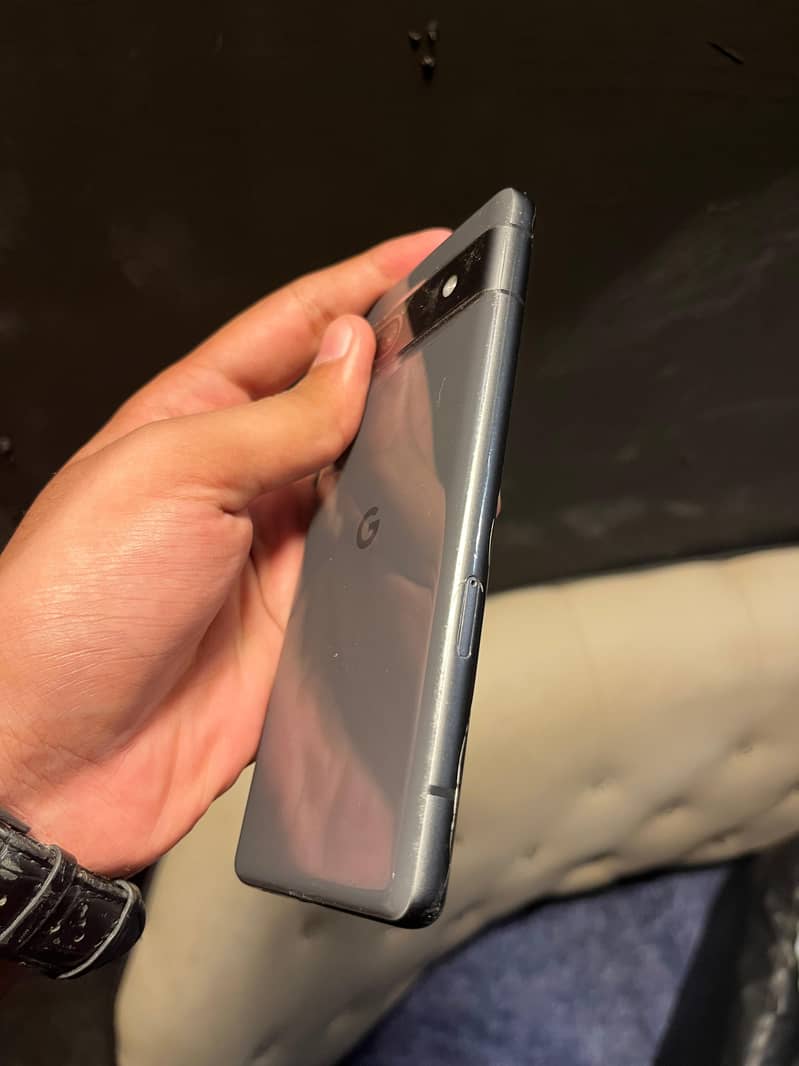Google Pixel 7a 2