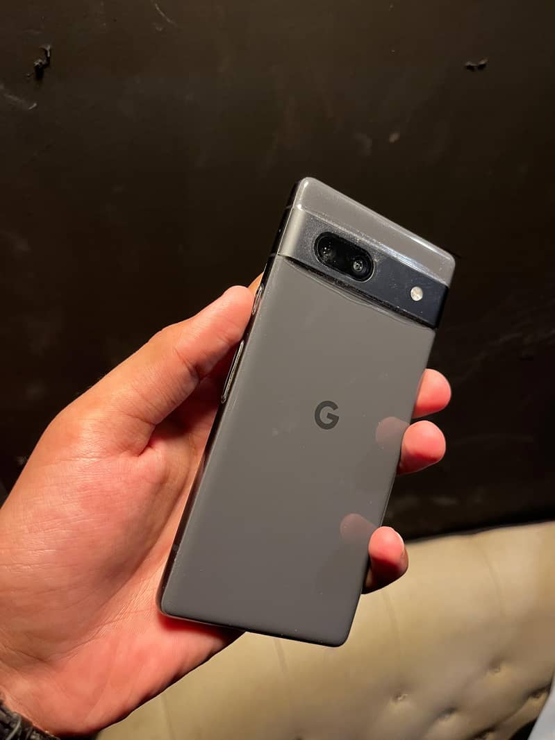 Google Pixel 7a 5