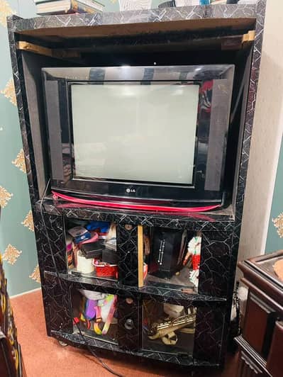 2 TV and 1 Trolley for sale