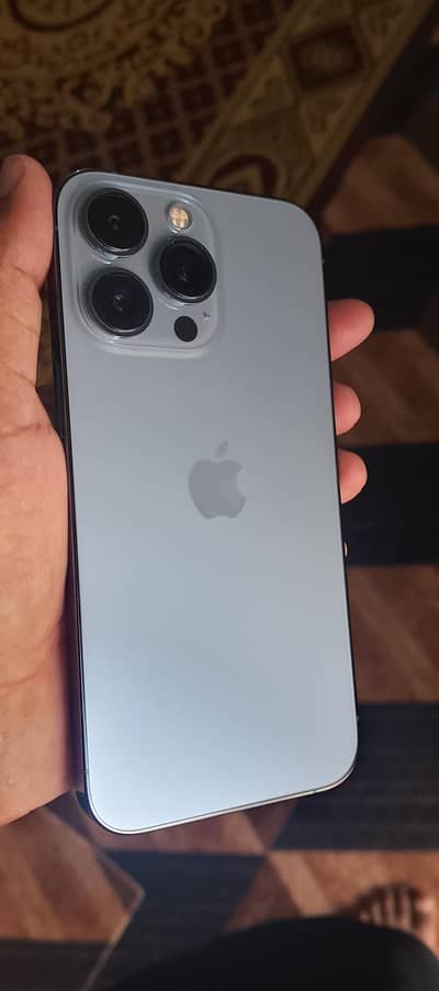 Apple iPhone 13 Pro